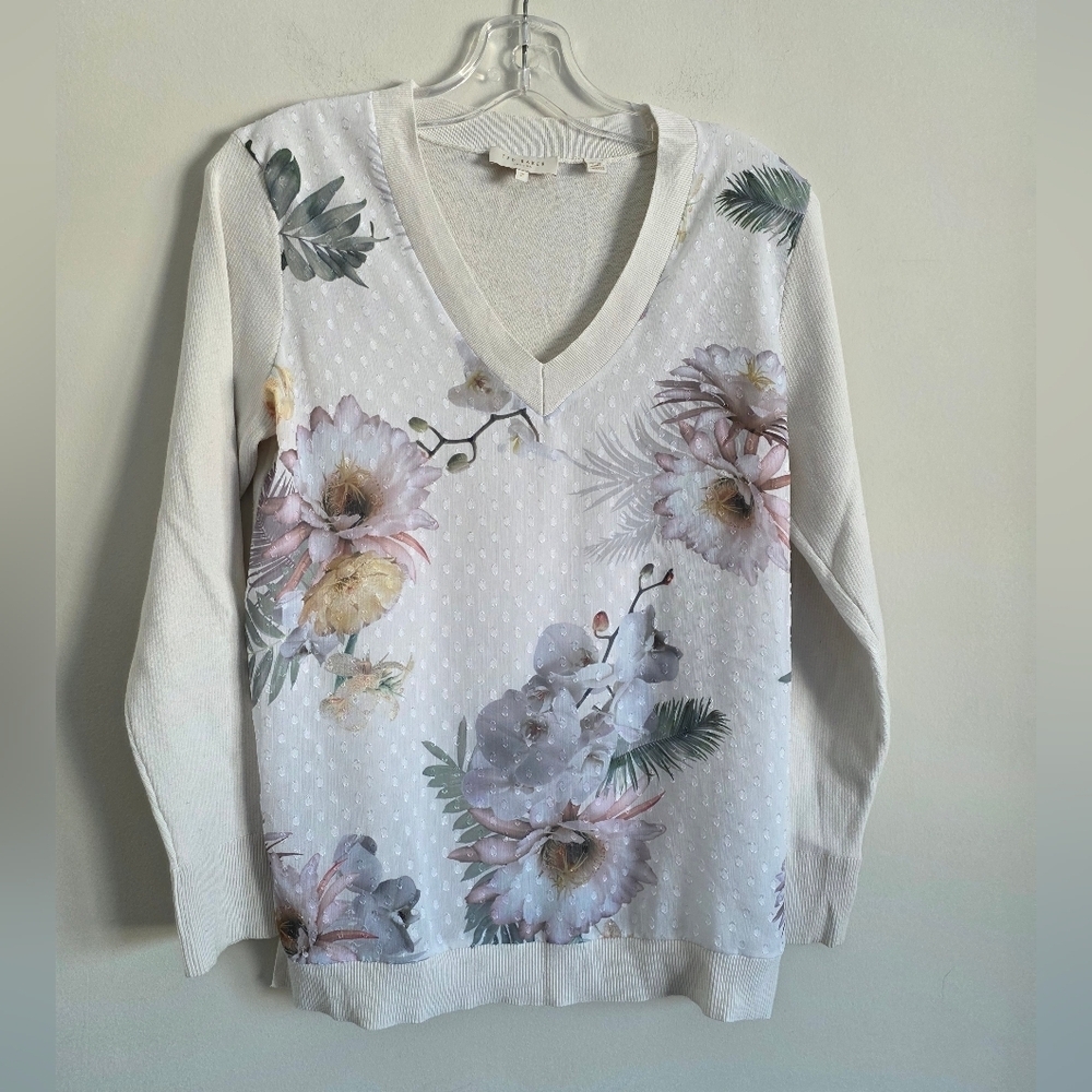 TED BAKER | Kaylaaa Woodland-print v-neck floral sweater Silk sz M - Picture 2 of 8